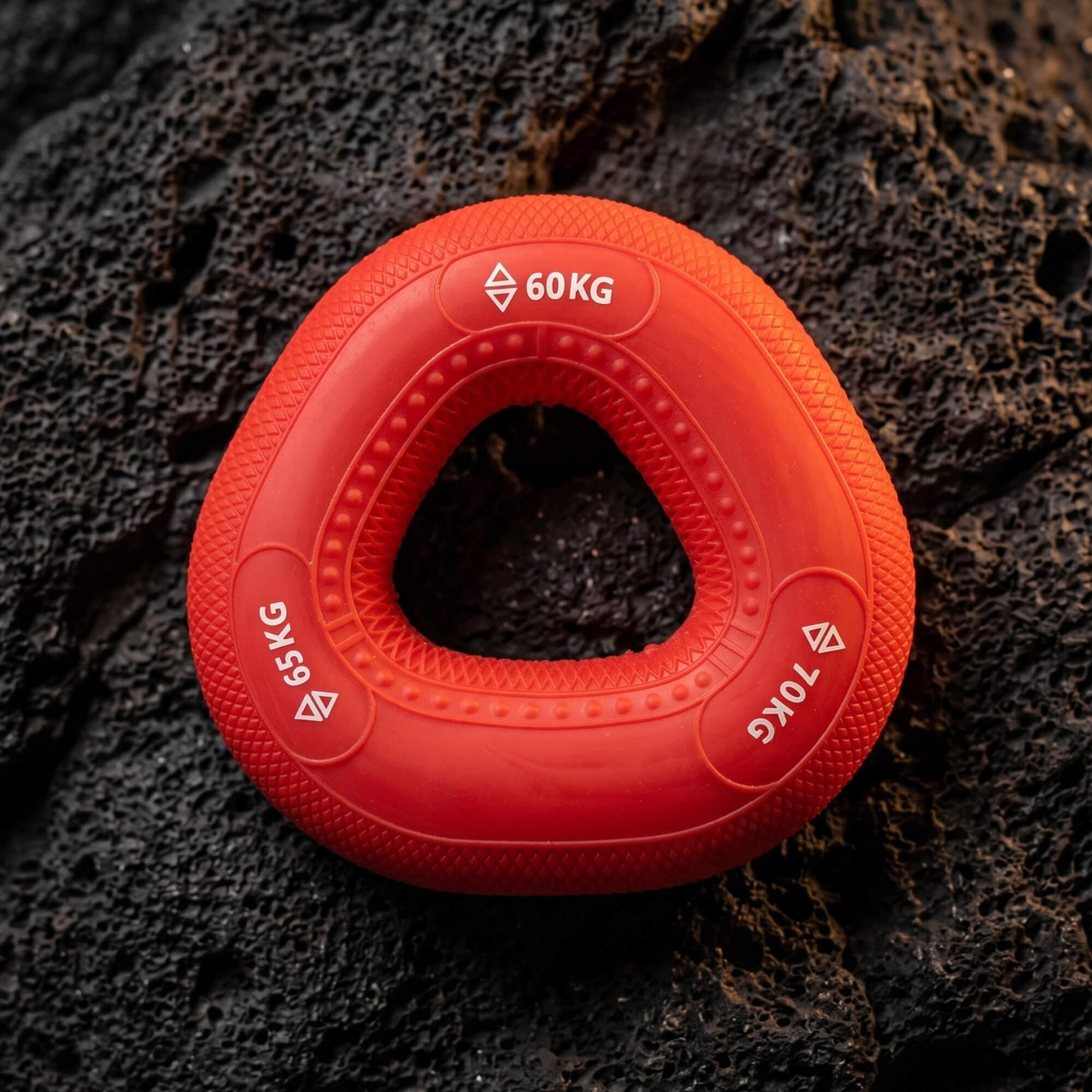 Nova red grip ring, 60–70kg, on lava rock